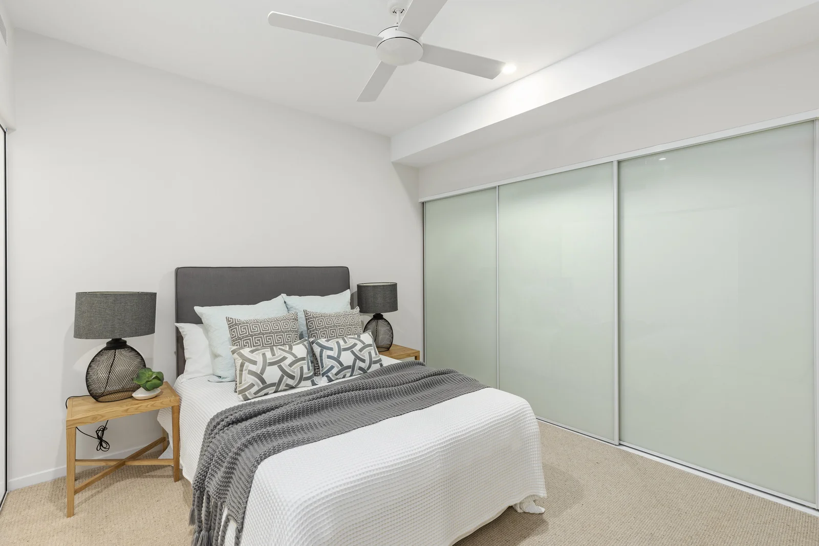 Additional image 6 of 2015/7 Braddock Street, Robertson QLD 4109