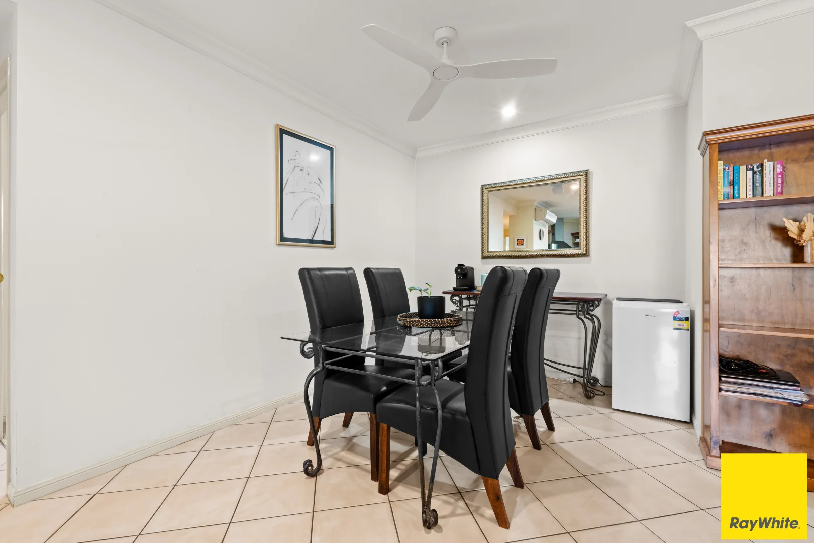 Additional image 9 of 815/2-10 Greenslopes Street, Cairns North QLD 4870