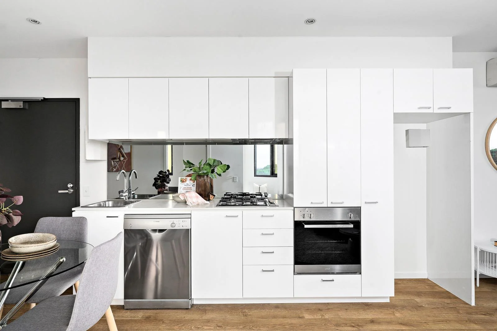 Additional image 5 of 501/81 Cemetery Road, Carlton VIC 3053