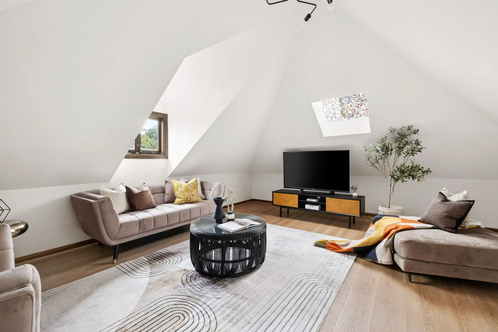 Additional image 7 of 3 Robert Street, Ashfield NSW 2131