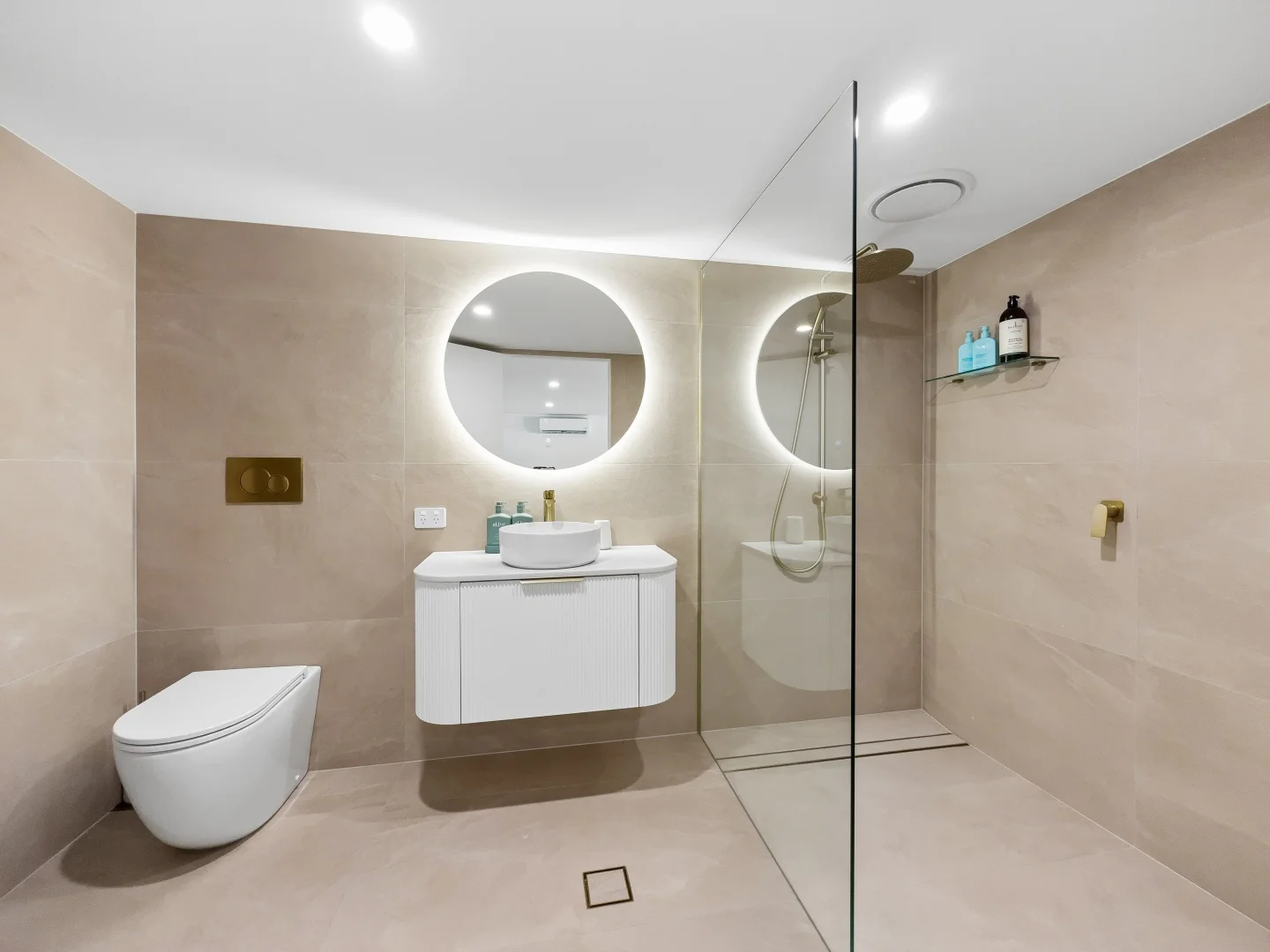 Additional image 17 of 17 Rodlan Parade, Labrador QLD 4215