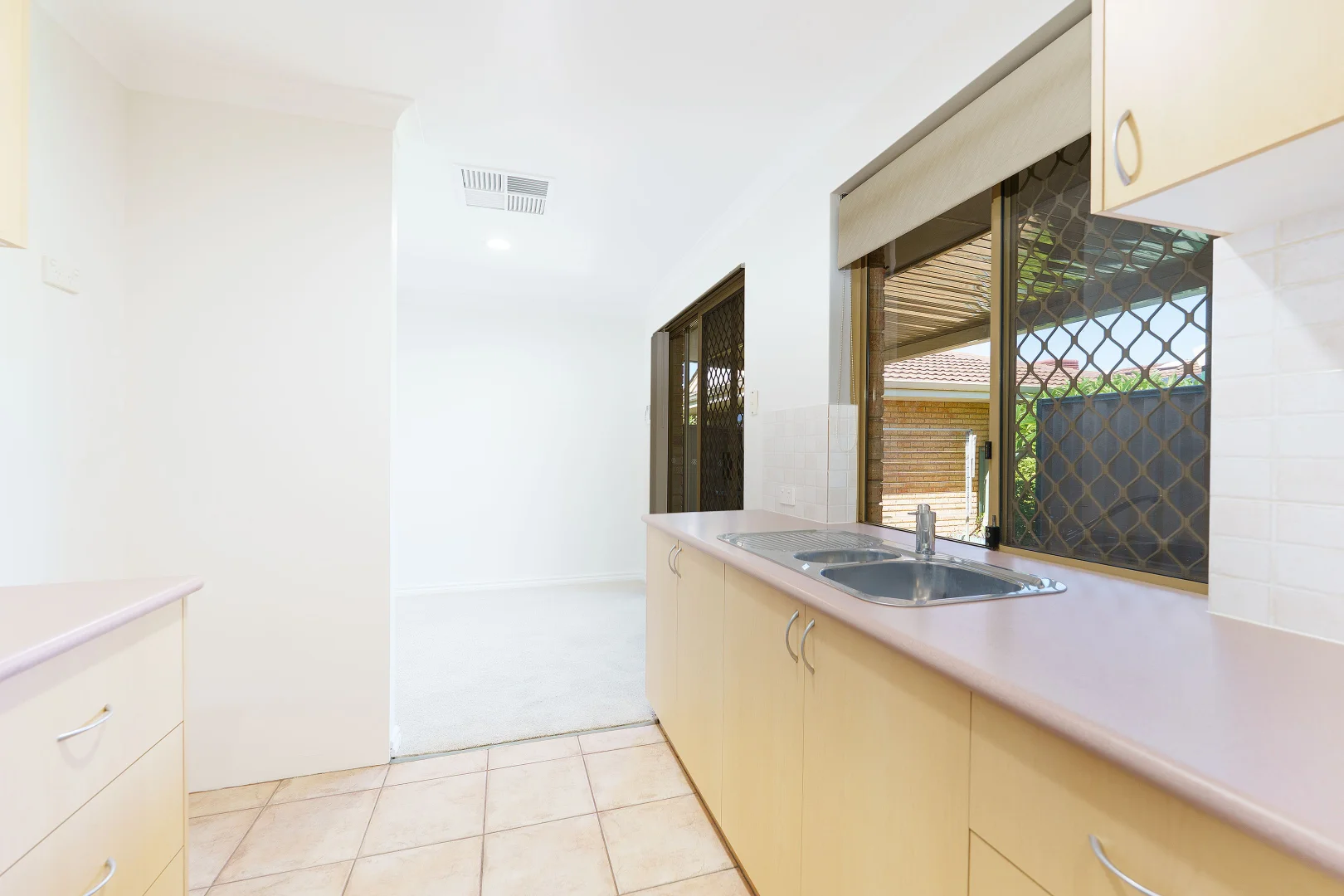 Additional image 11 of 7/28 Marangaroo Drive, Marangaroo WA 6064