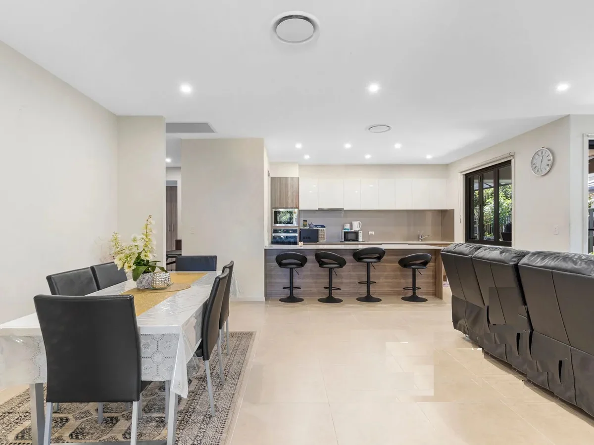 Additional image 6 of 4 Laurel Drive, Helensvale QLD 4212