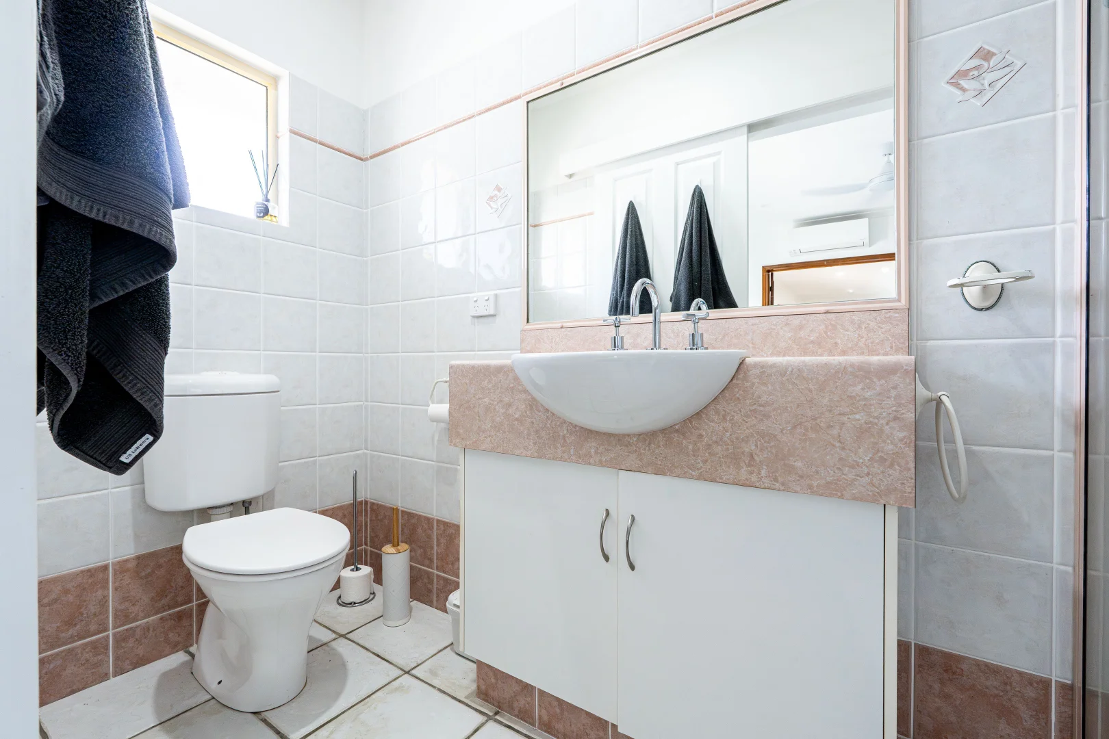 Additional image 22 of Unit 3/112 Kennedy Esplanade, South Mission Beach QLD 4852