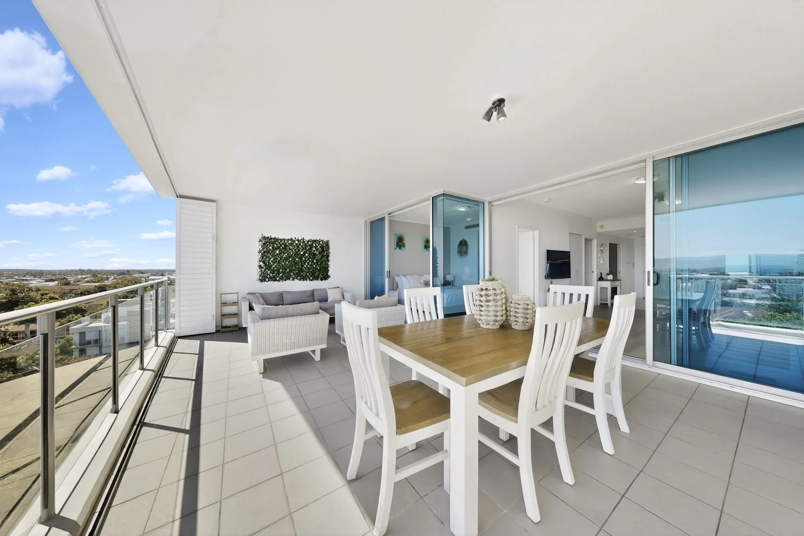 807/430 Marine Parade, Biggera Waters QLD 4216
