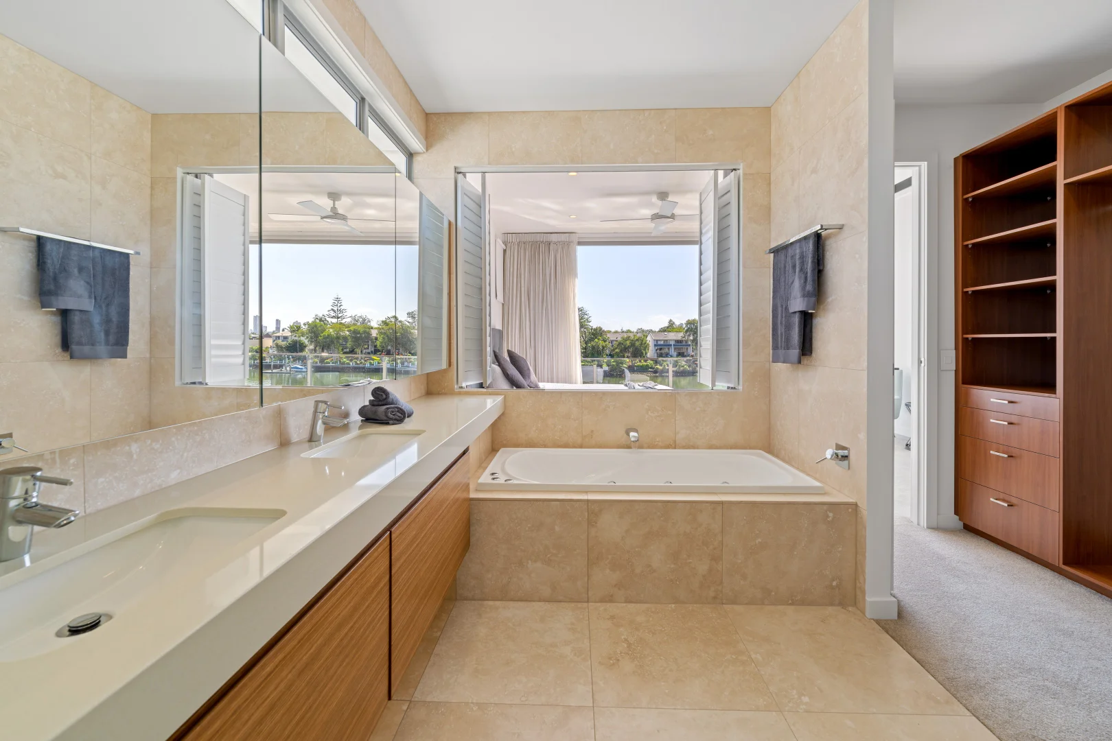 Additional image 20 of 41 Conifer Crescent, Broadbeach Waters QLD 4218