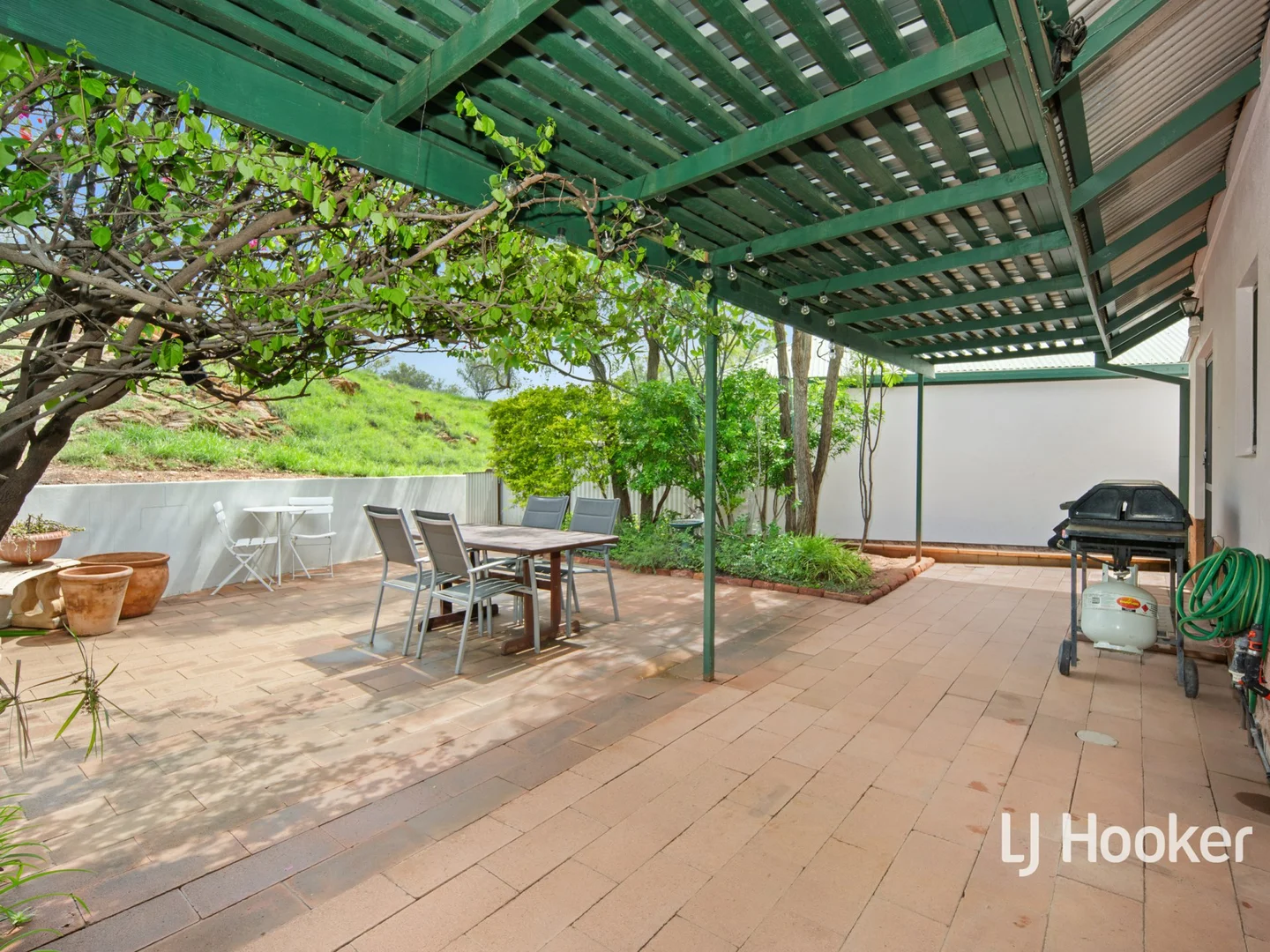 Additional image 11 of 2/66 Cromwell Drive, Desert Springs NT 0870
