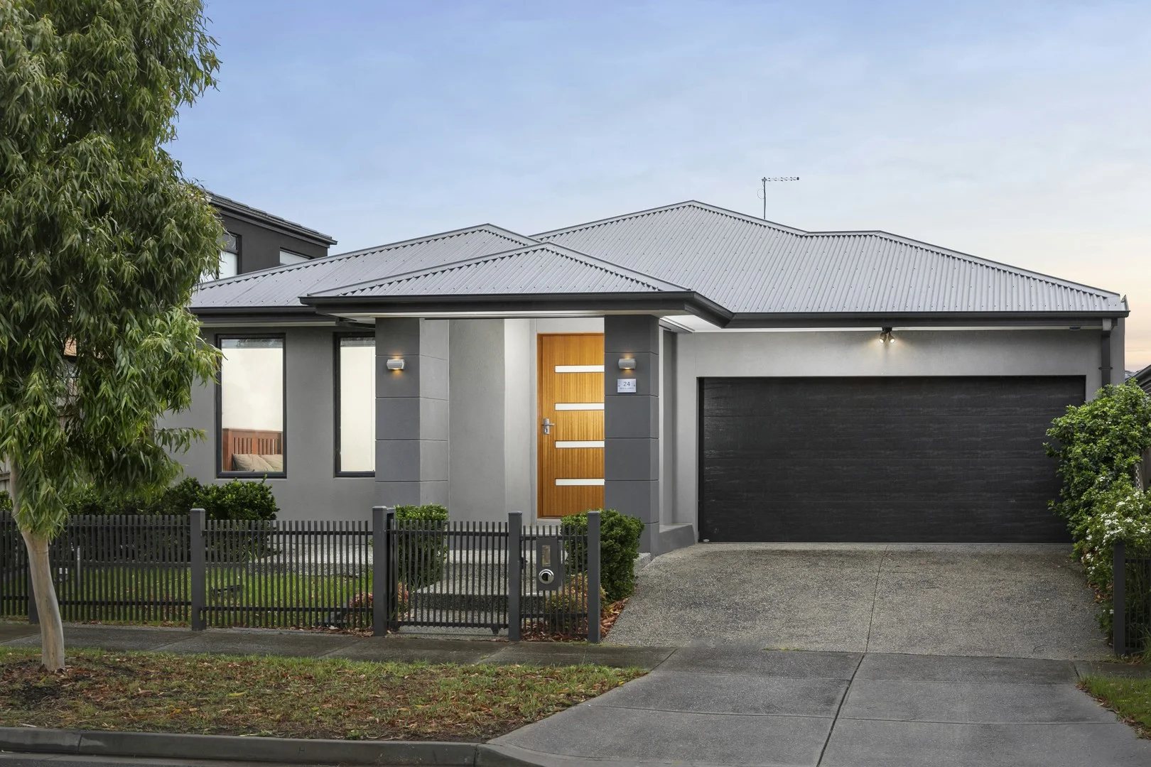 24 Beryl Crescent, Greenvale VIC 3059