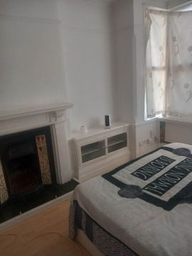 Narborough Road, Leicester LE3, Room to rent