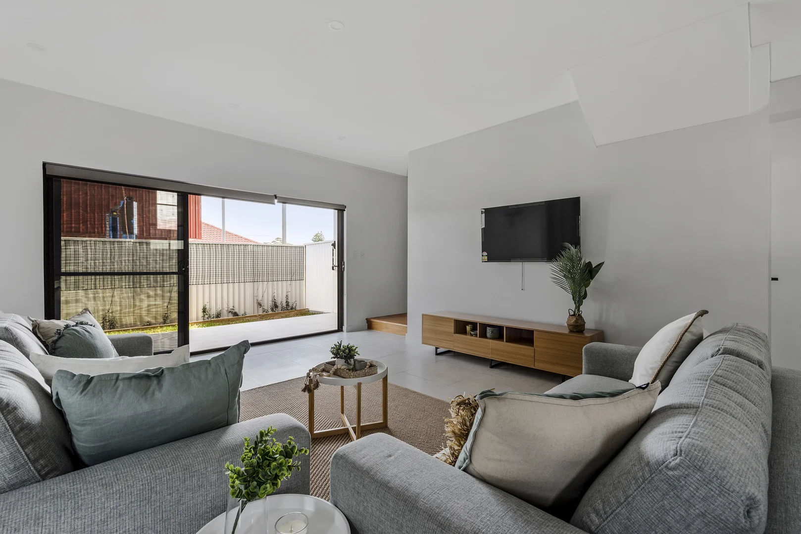 Additional image 9 of 2/42 Nurrawallee Street, Ulladulla NSW 2539