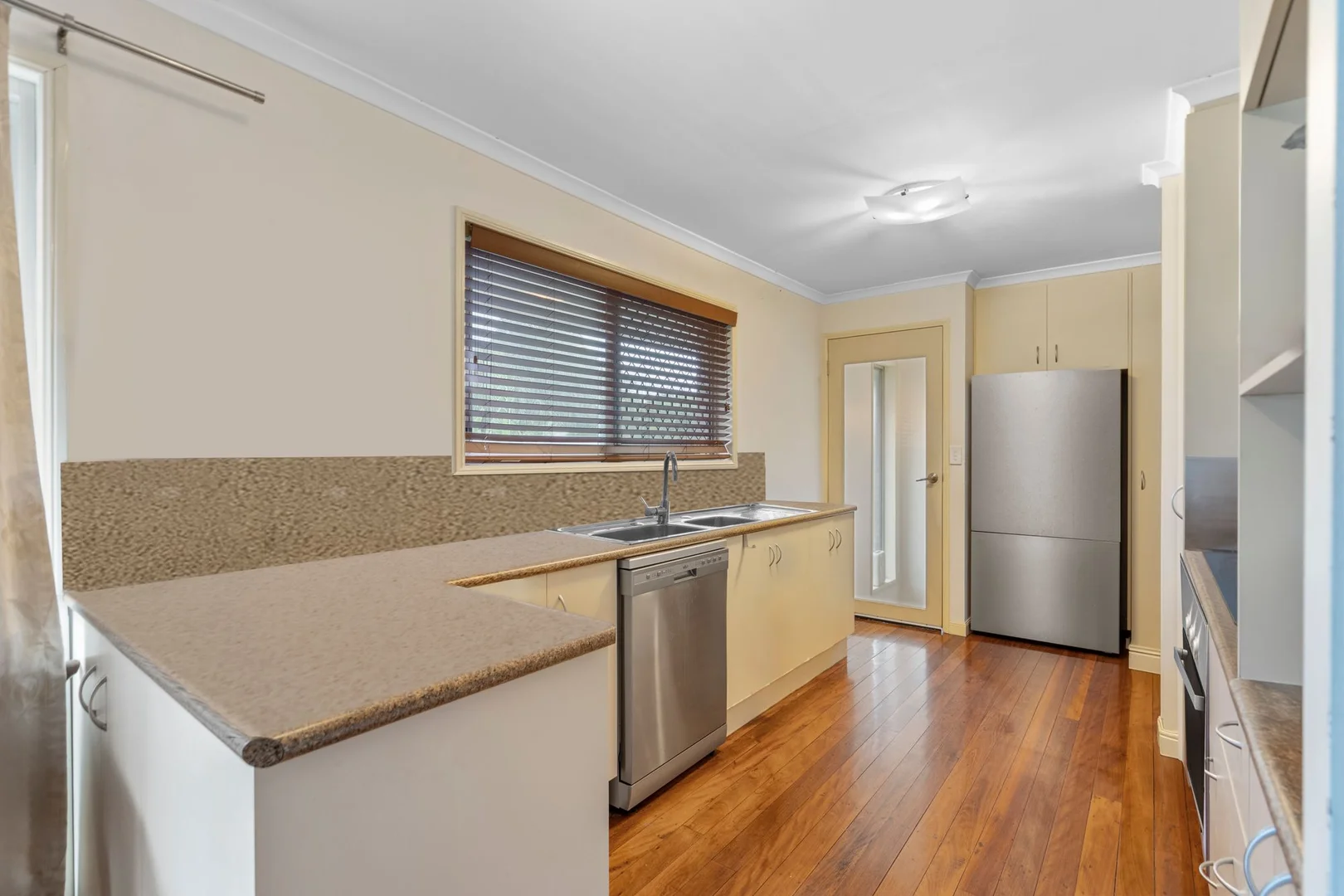 Additional image 5 of 74 Gladstone Road, Coalfalls QLD 4305