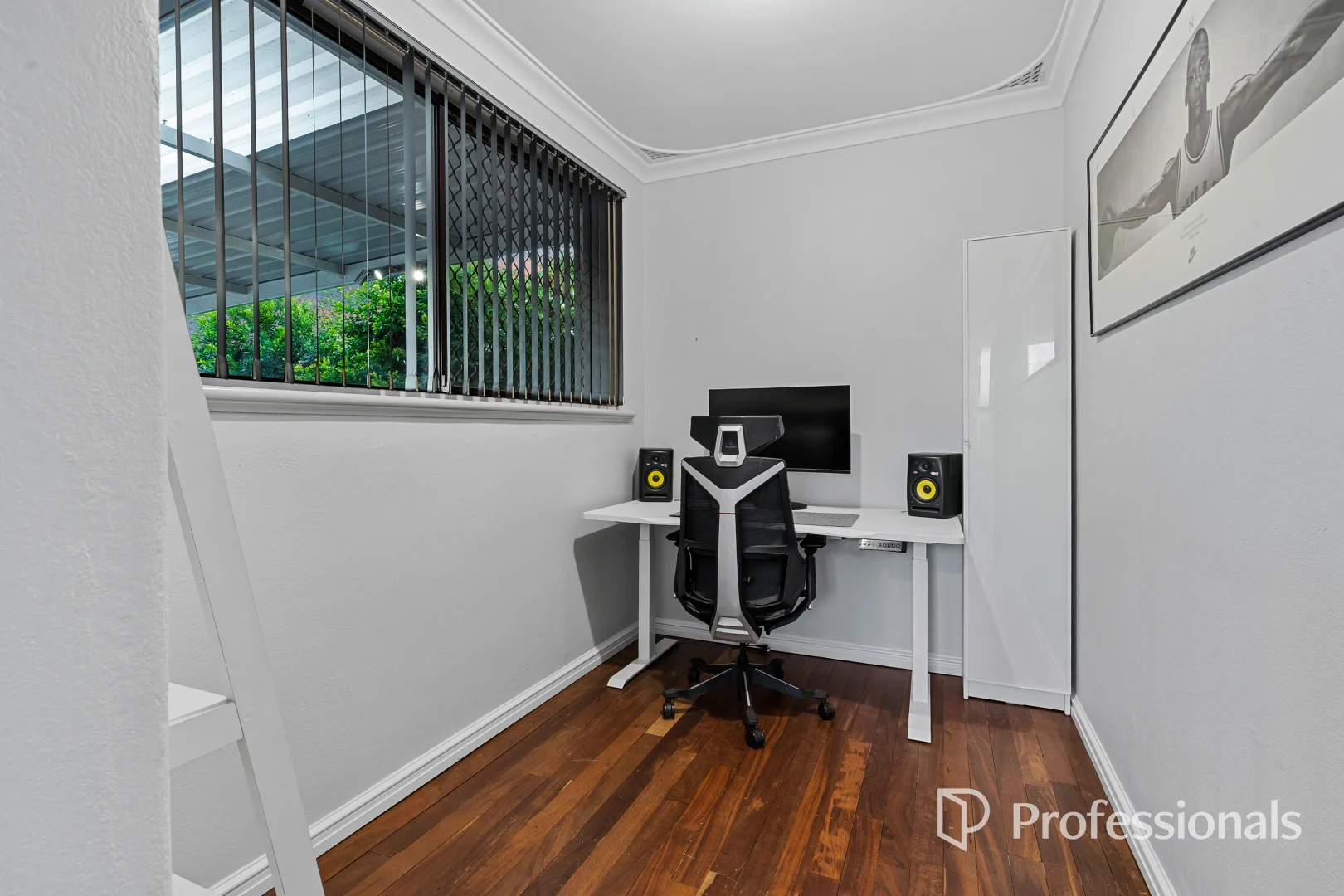 Additional image 23 of 8 Hampton Square, Morley WA 6062