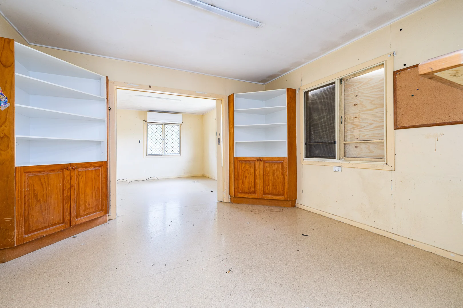 Additional image 5 of 15 Oates Avenue, Woodridge QLD 4114