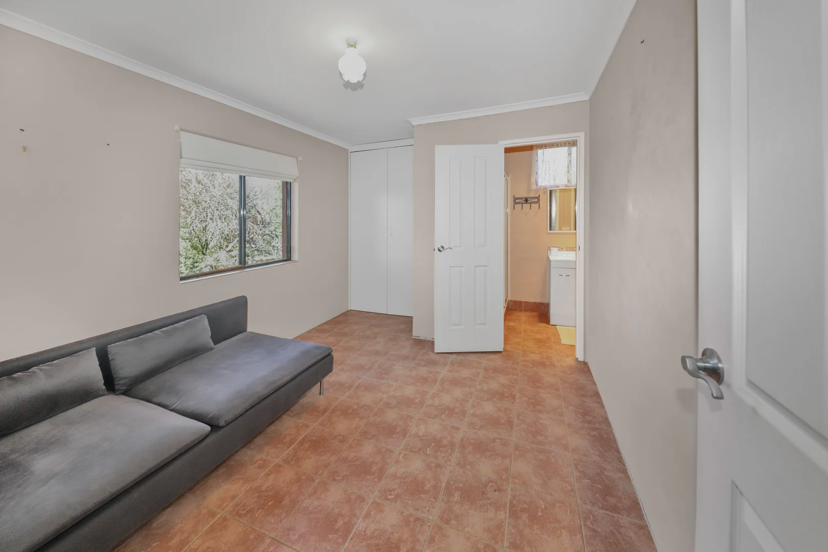 Additional image 15 of 53A & 53B Howick Street, Tumut NSW 2720