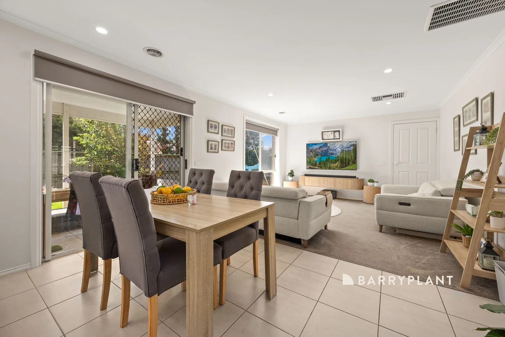 Additional image 8 of 11 Nickell Court, Drouin VIC 3818