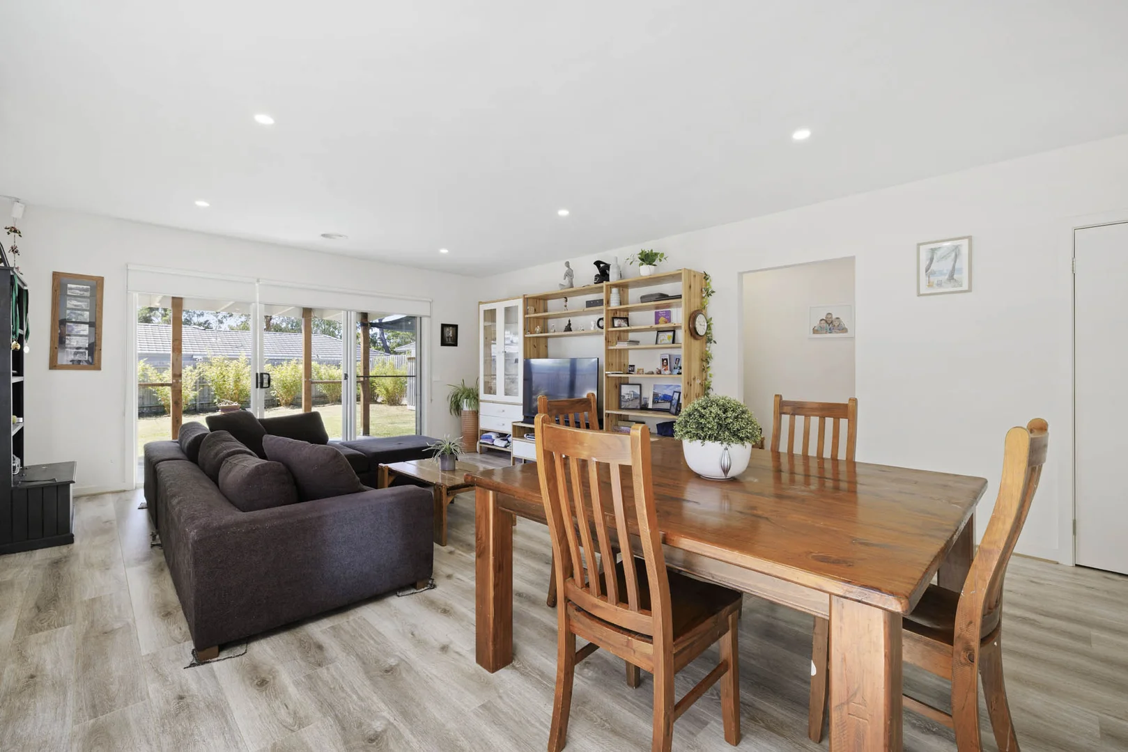 Additional image 5 of 38 Oakwood Court, Rosebud VIC 3939