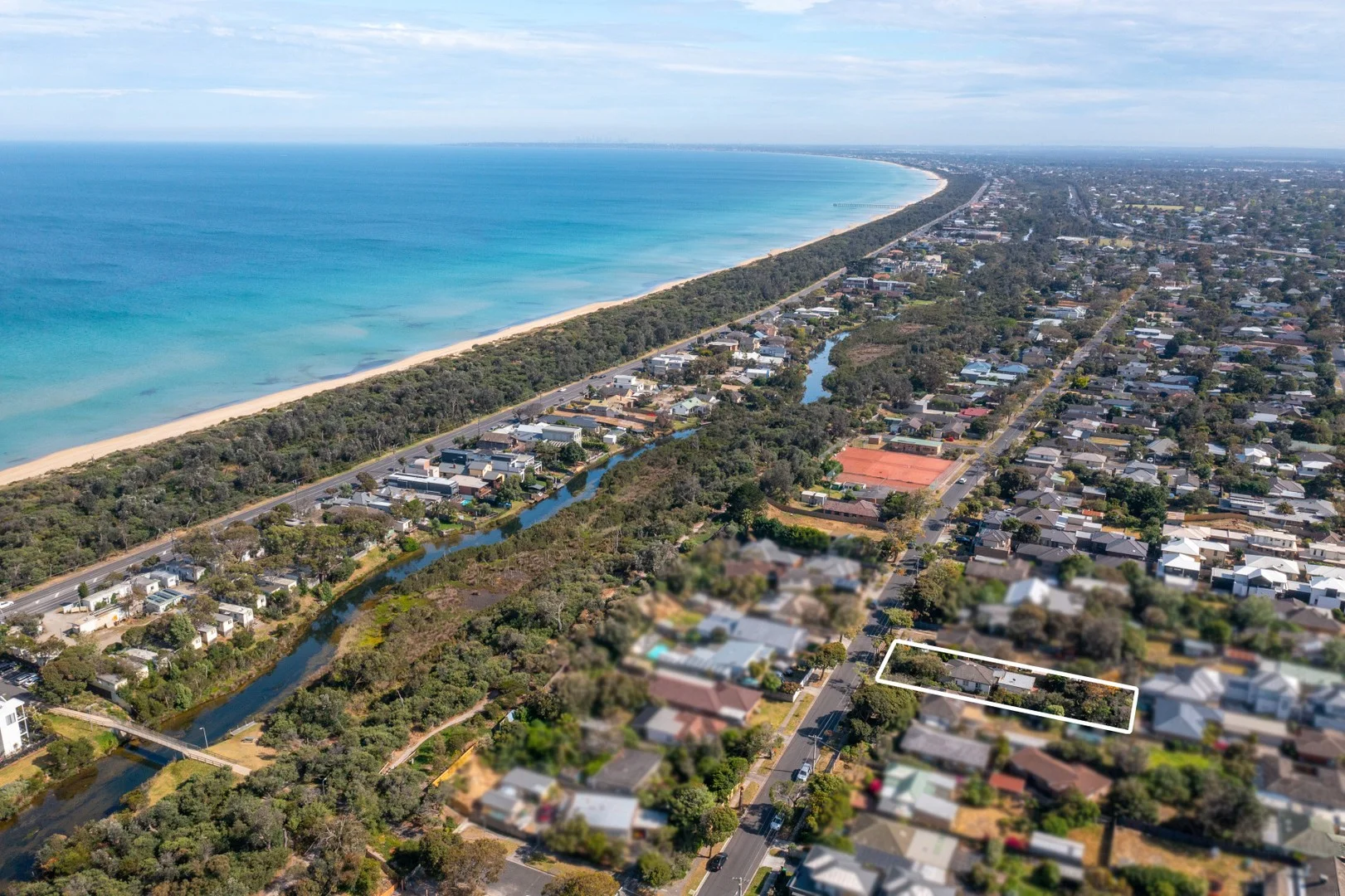 89 Kananook Avenue, Seaford VIC 3198