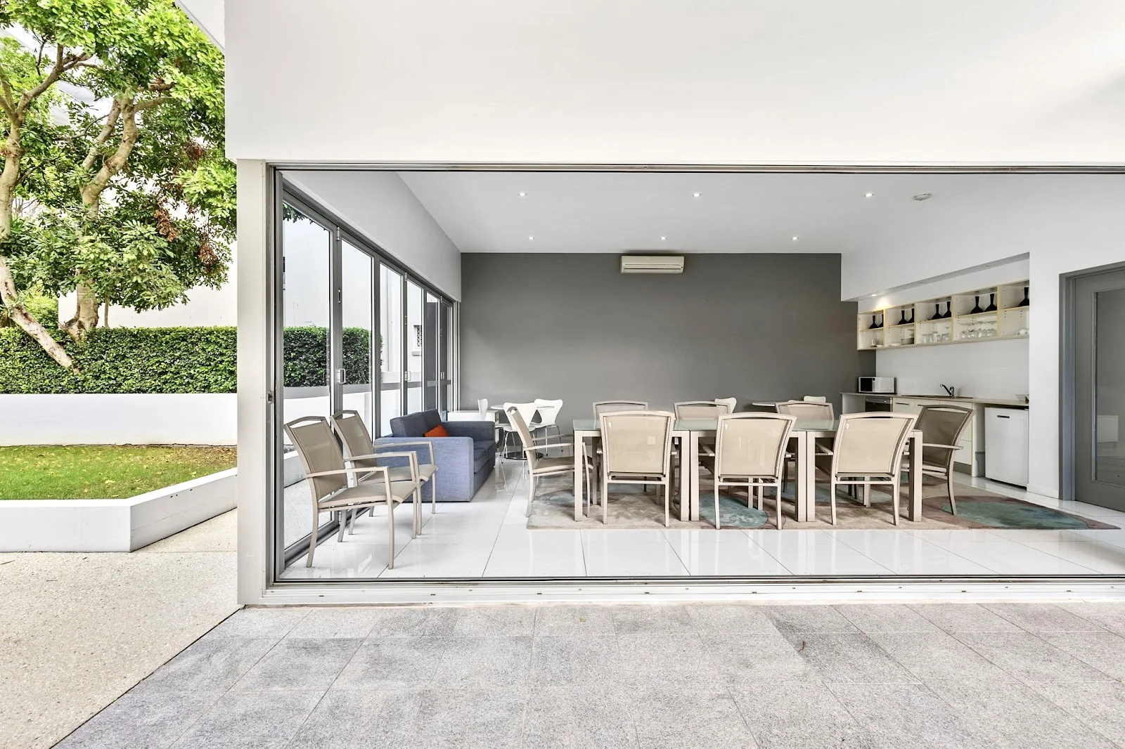 Additional image 31 of 807/430 Marine Parade, Biggera Waters QLD 4216