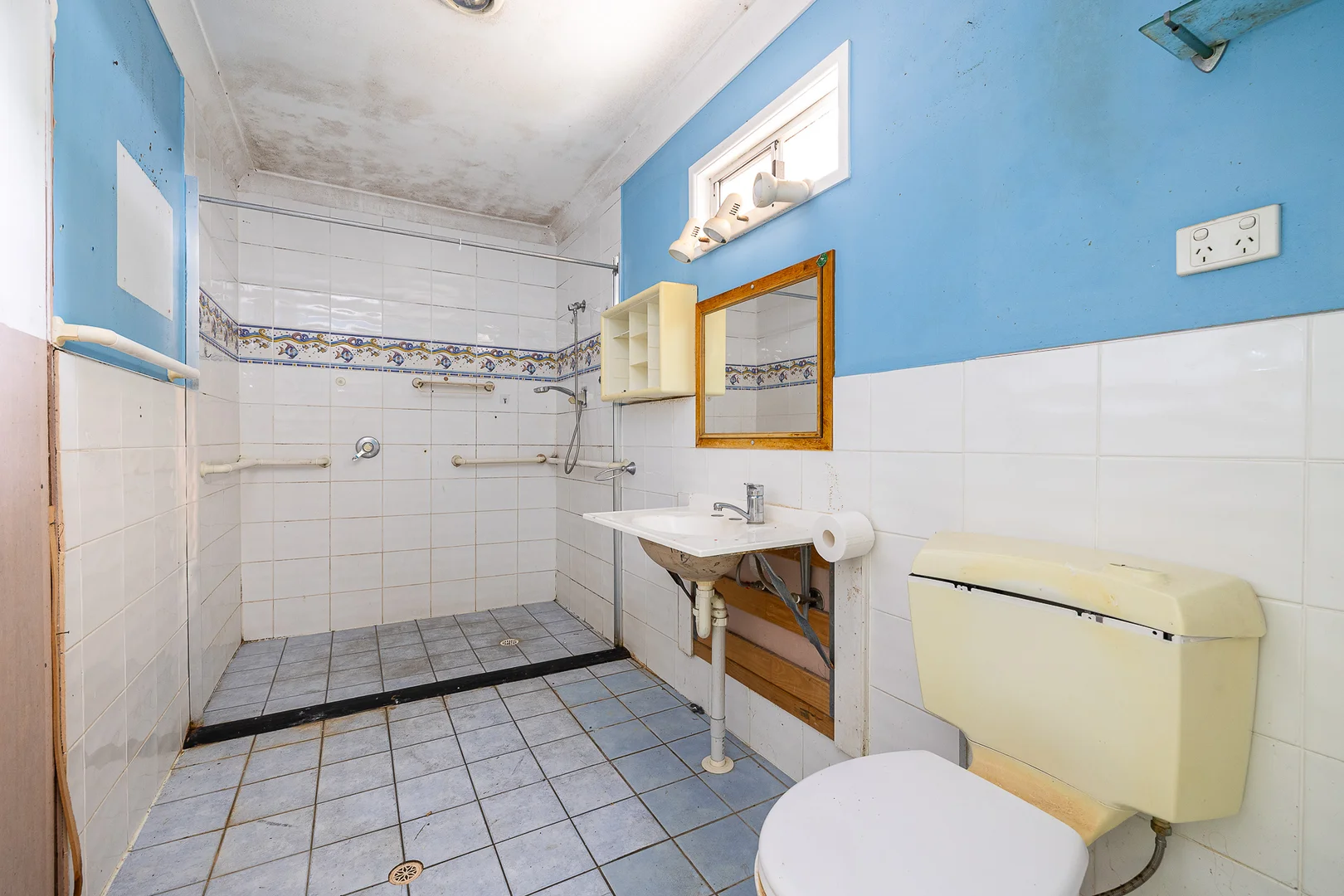 Additional image 13 of 15 Oates Avenue, Woodridge QLD 4114