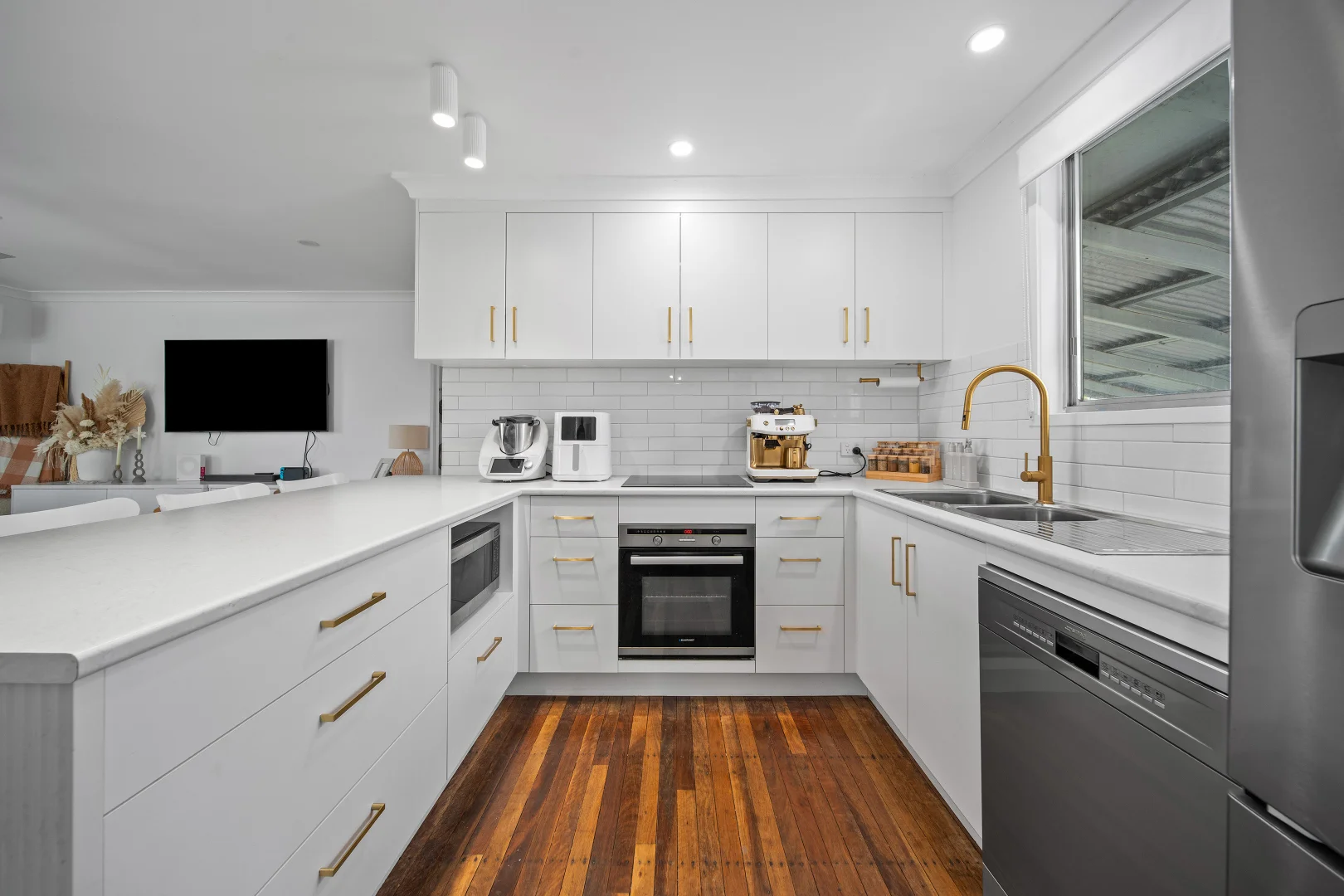 Additional image 3 of 70 Braeside Road, Emerald QLD 4720