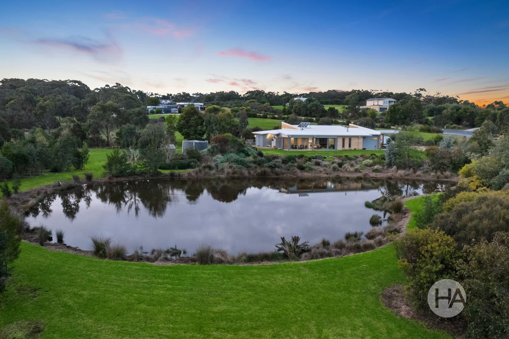 Additional image 2 of 37 John Flagg Rise, Inverloch VIC 3996