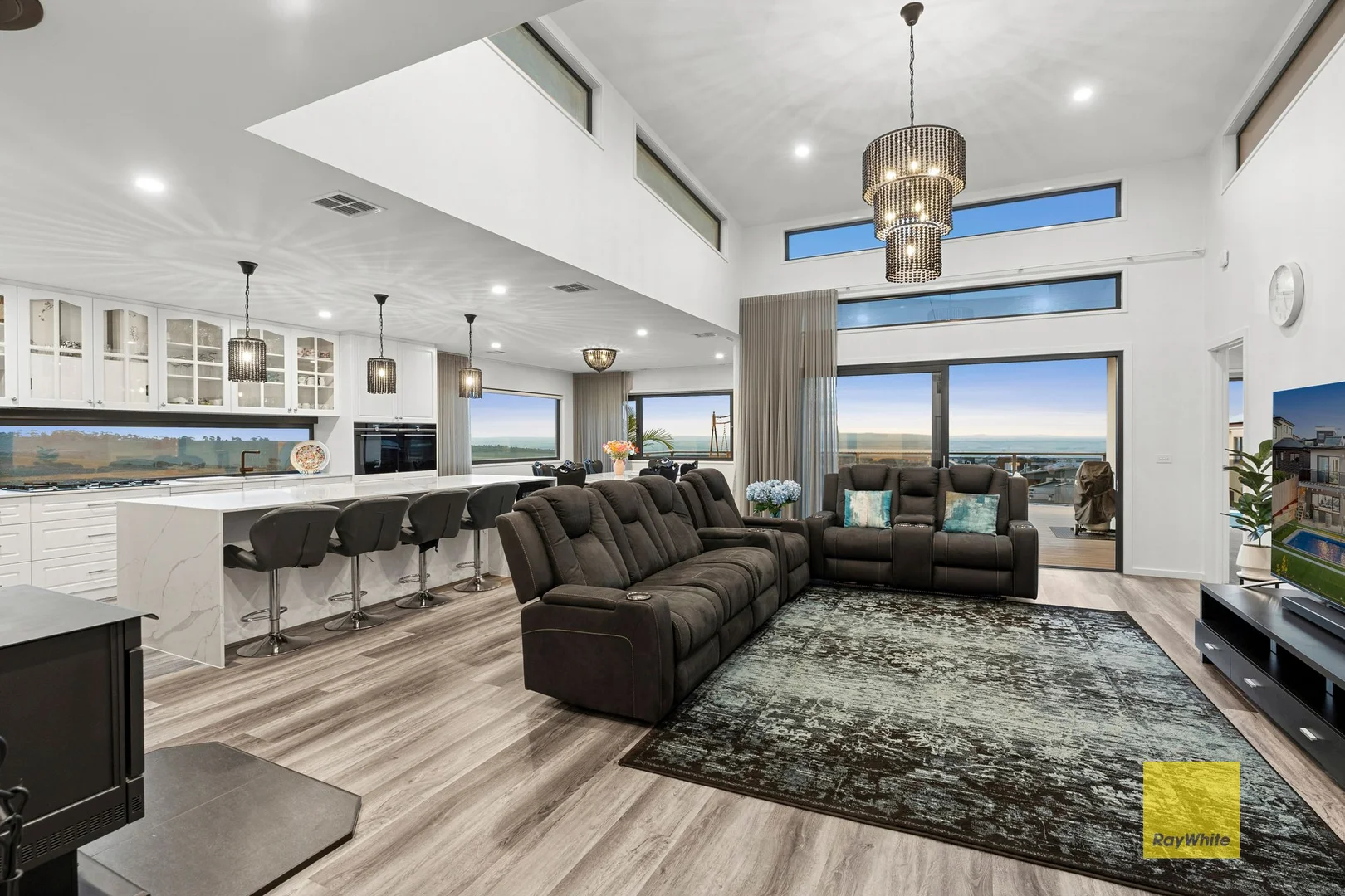 Additional image 6 of 24 Foymount Crescent, Highton VIC 3216