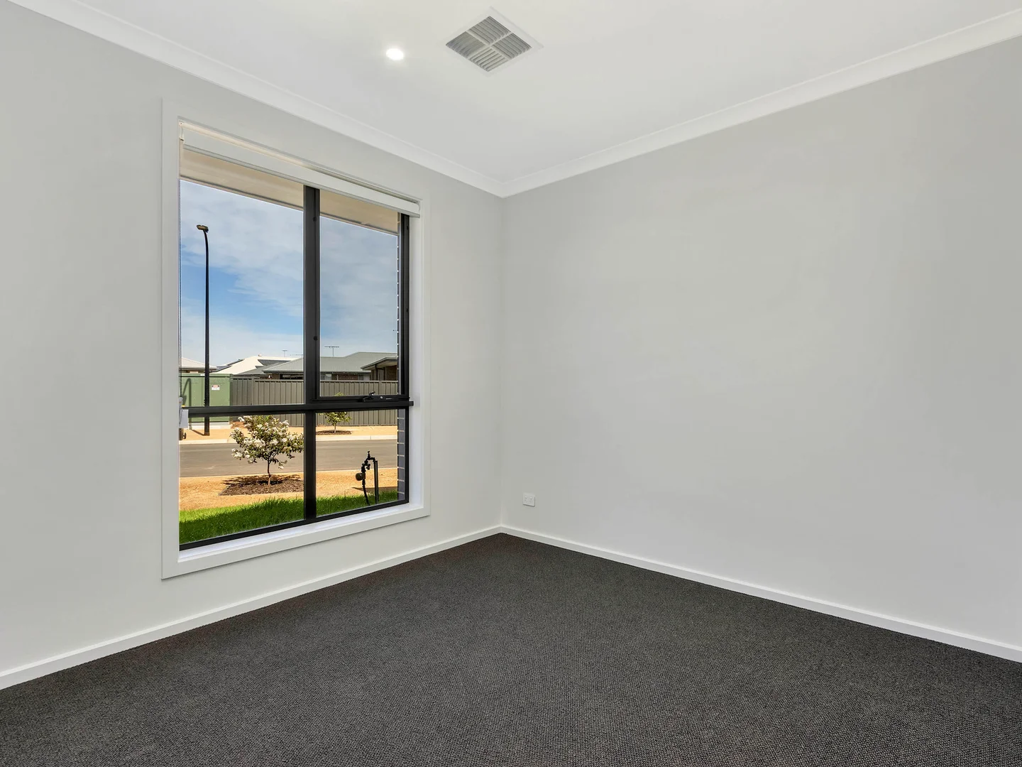 Additional image 8 of 3 Rhea Crescent, Munno Para Downs SA 5115