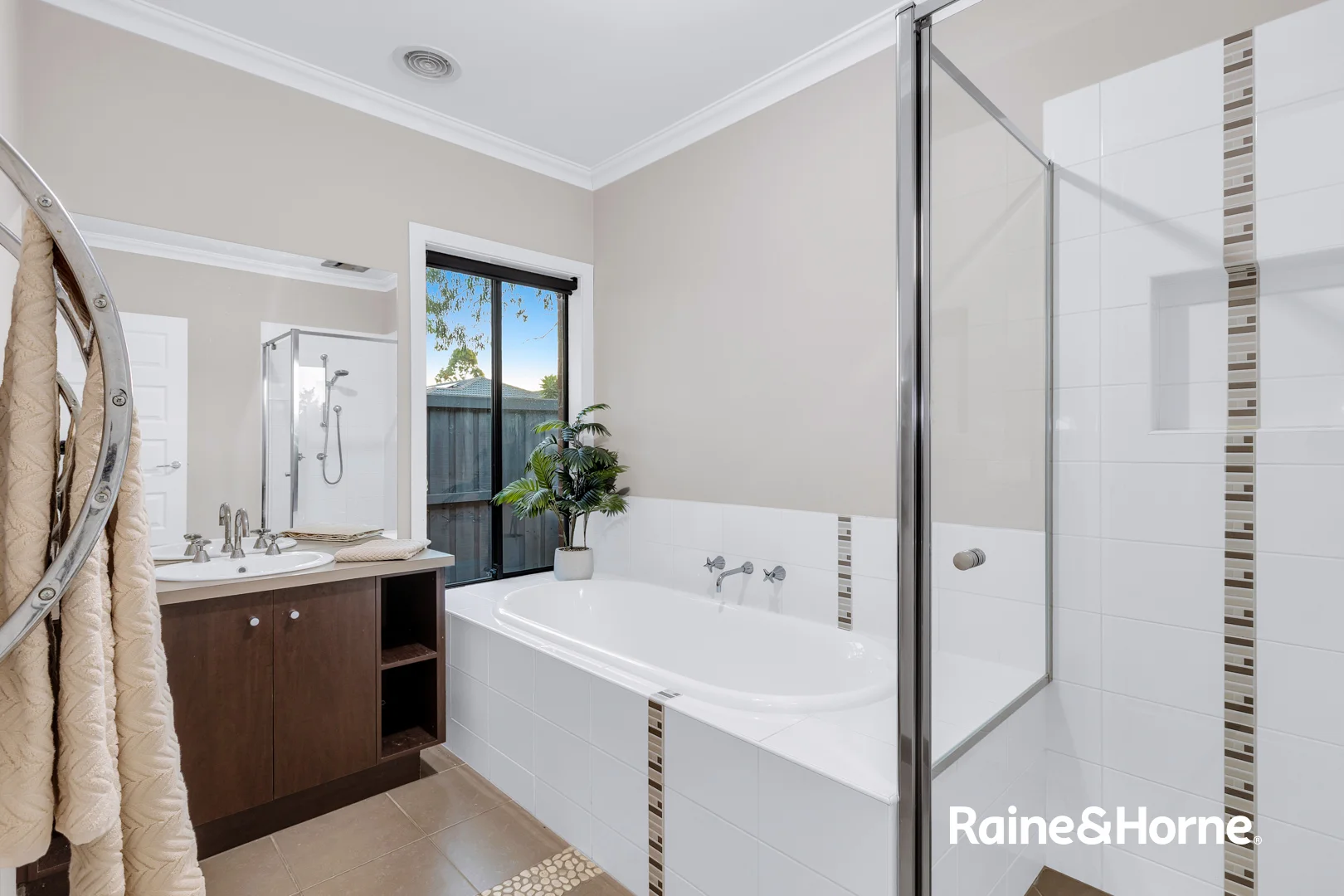 Additional image 18 of 2 Rocky Street, Cranbourne East VIC 3977