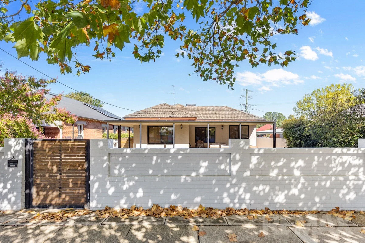 128 Docker Street, Wagga Wagga NSW 2650