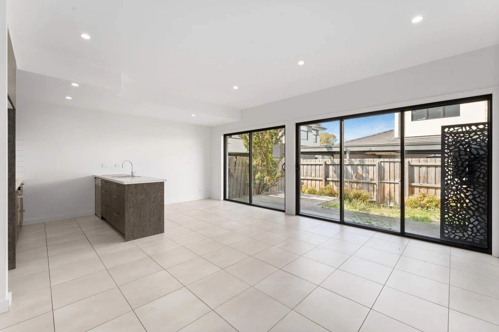 Additional image 3 of 1/1416 North Road, Clayton VIC 3168