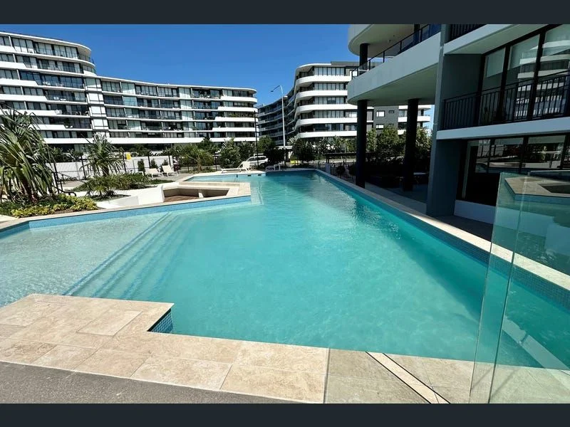 Additional image 13 of Hope Island QLD 4212