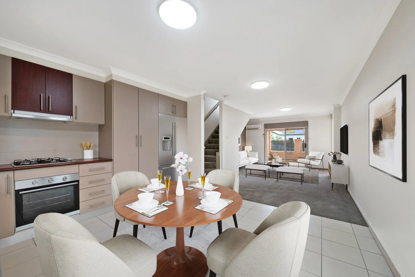 2/27 Henderson Road, Queanbeyan NSW 2620