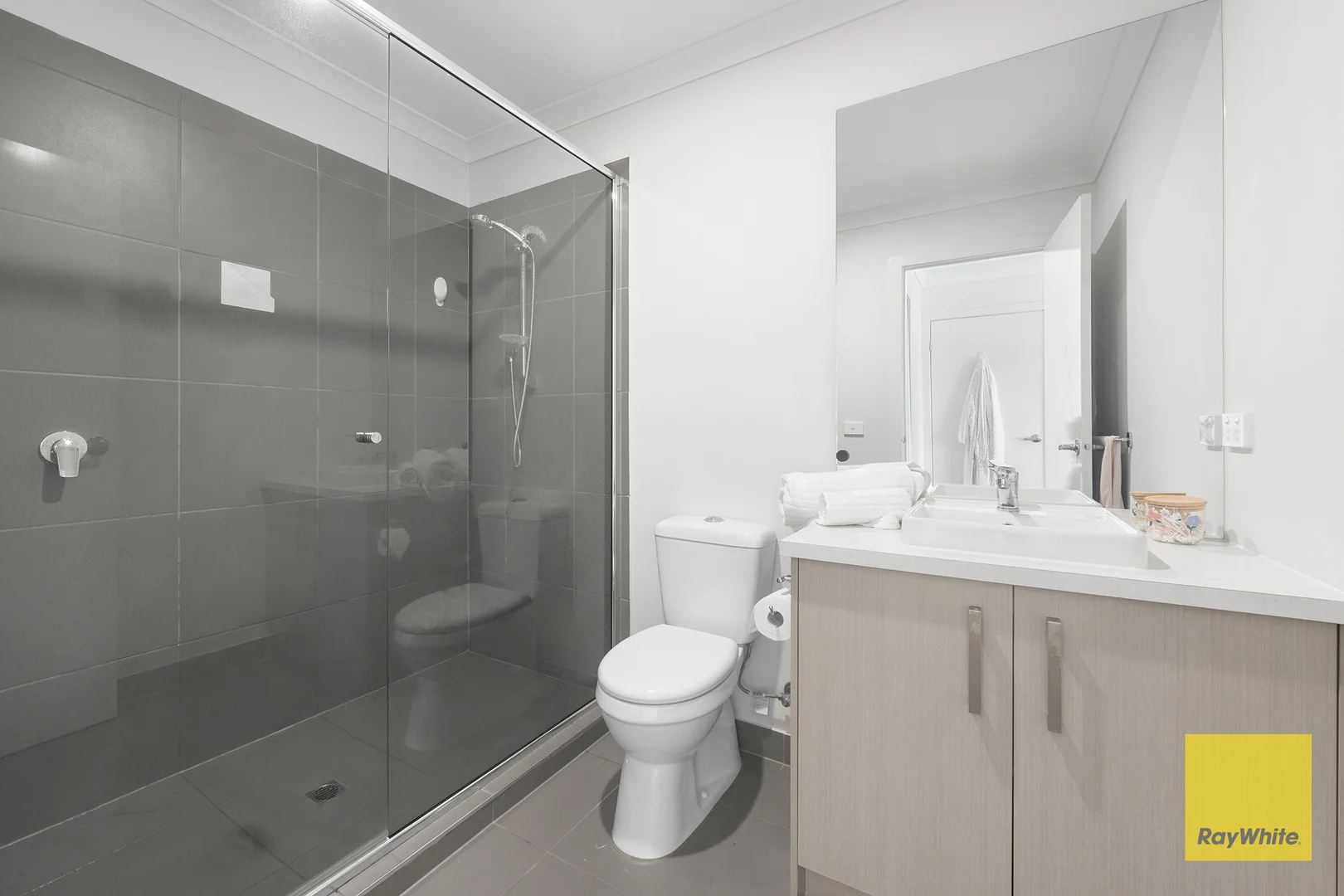 Additional image 9 of 14 Pippen Loop, Deanside VIC 3336