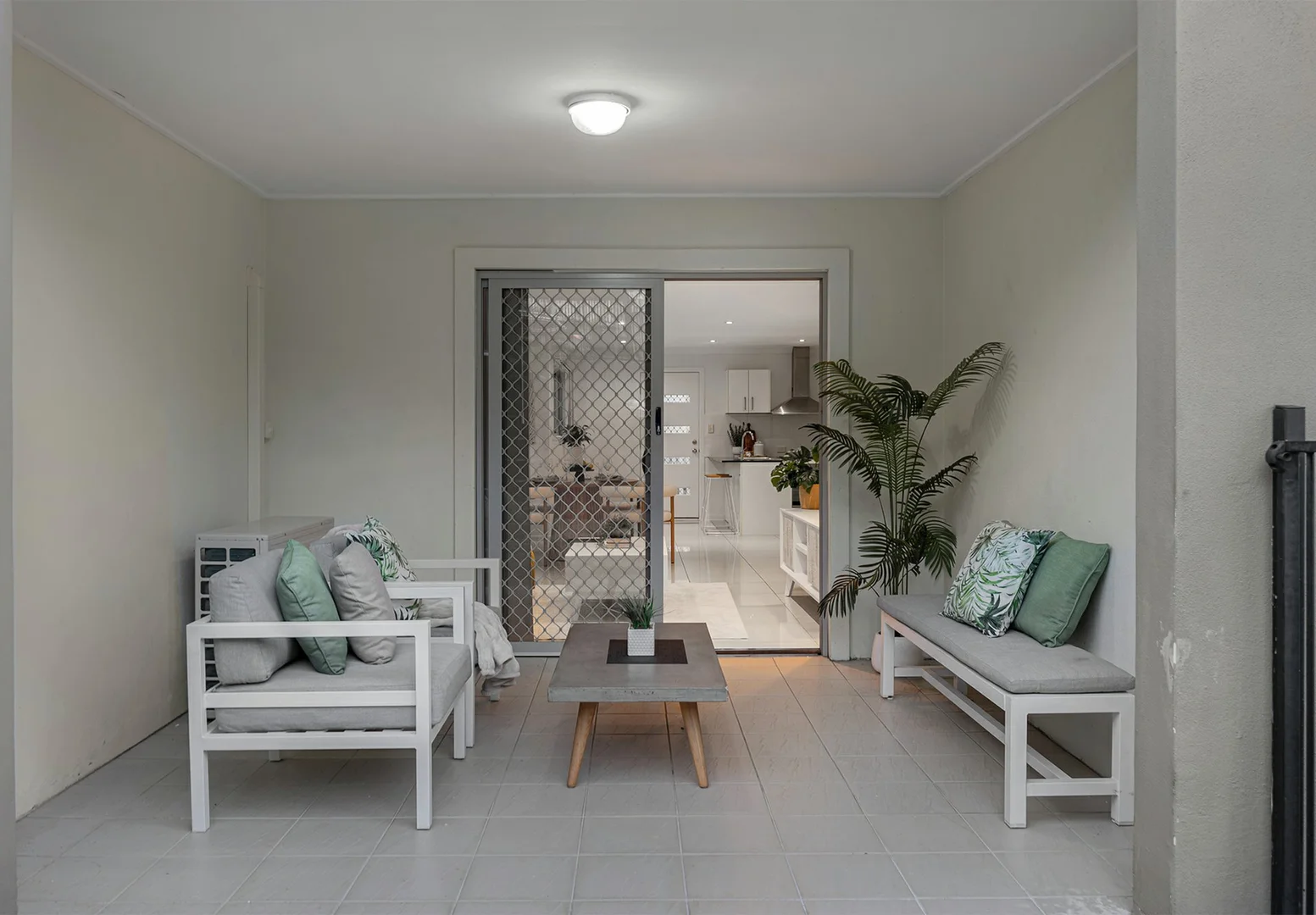 Additional image 13 of 2/11 Rise Street, Mount Gravatt East QLD 4122