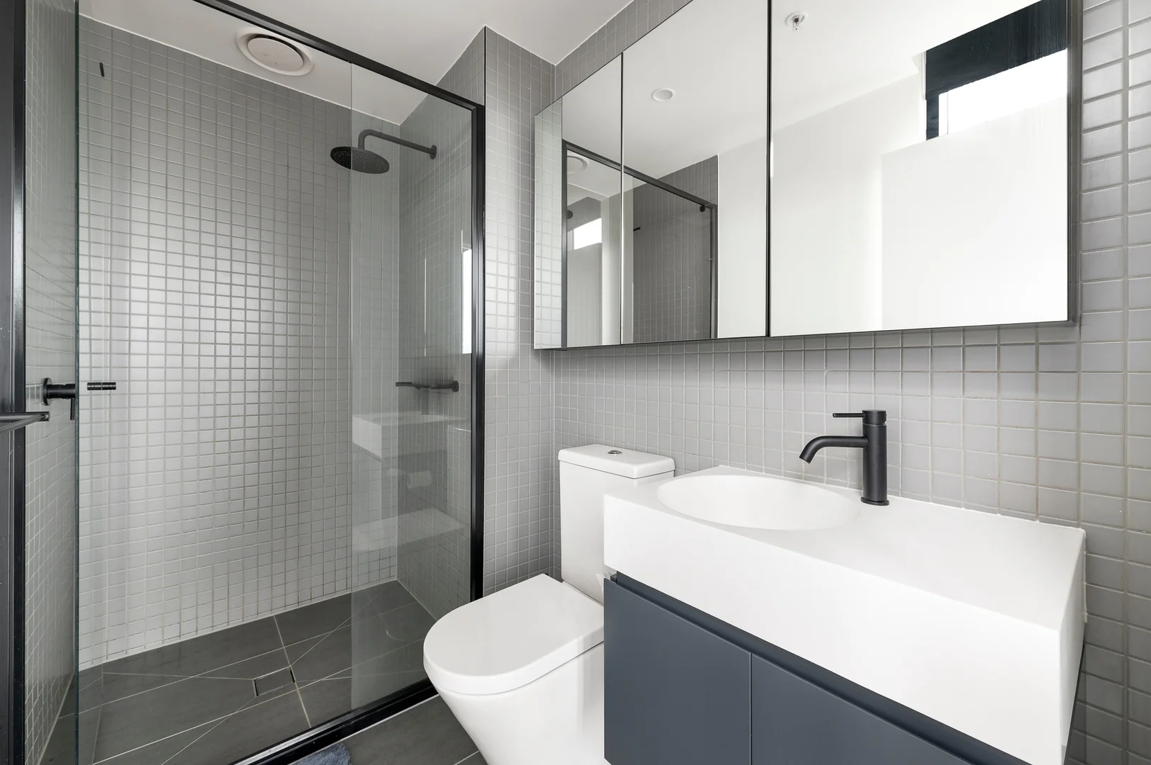 Additional image 7 of 1207/8 Joseph Road, Footscray VIC 3011