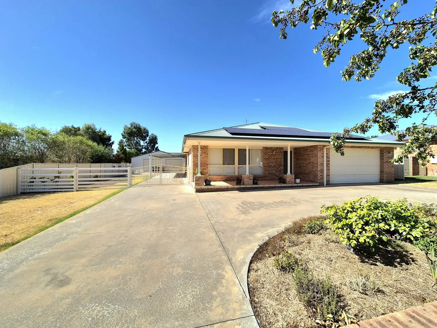 Additional image 15 of 31 Harold Conkey Ave, Cootamundra NSW 2590