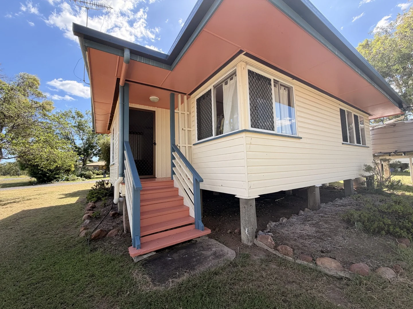 29 Mitchell Street, Monto QLD 4630