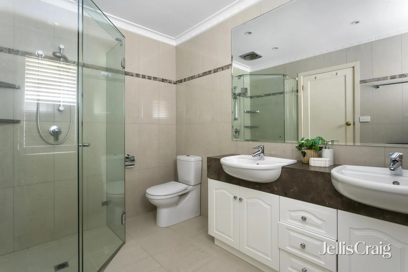 Additional image 19 of 20 View Street, Canterbury VIC 3126