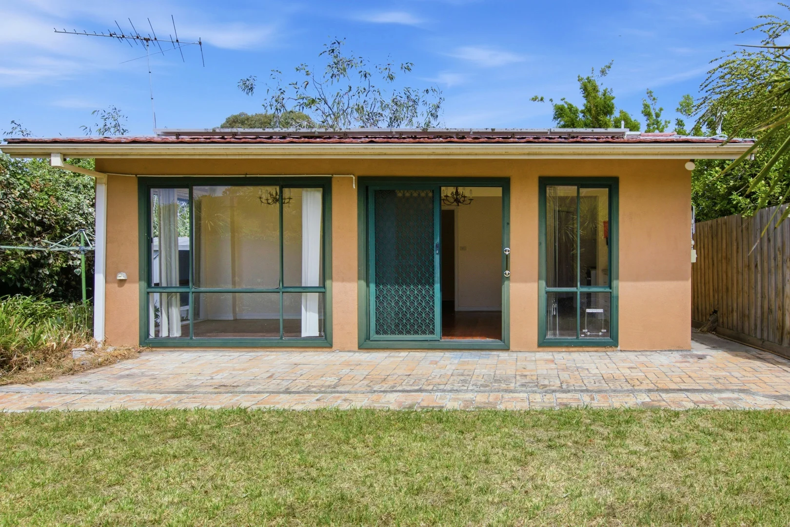 Additional image 4 of 2 Mena Avenue, Cheltenham VIC 3192