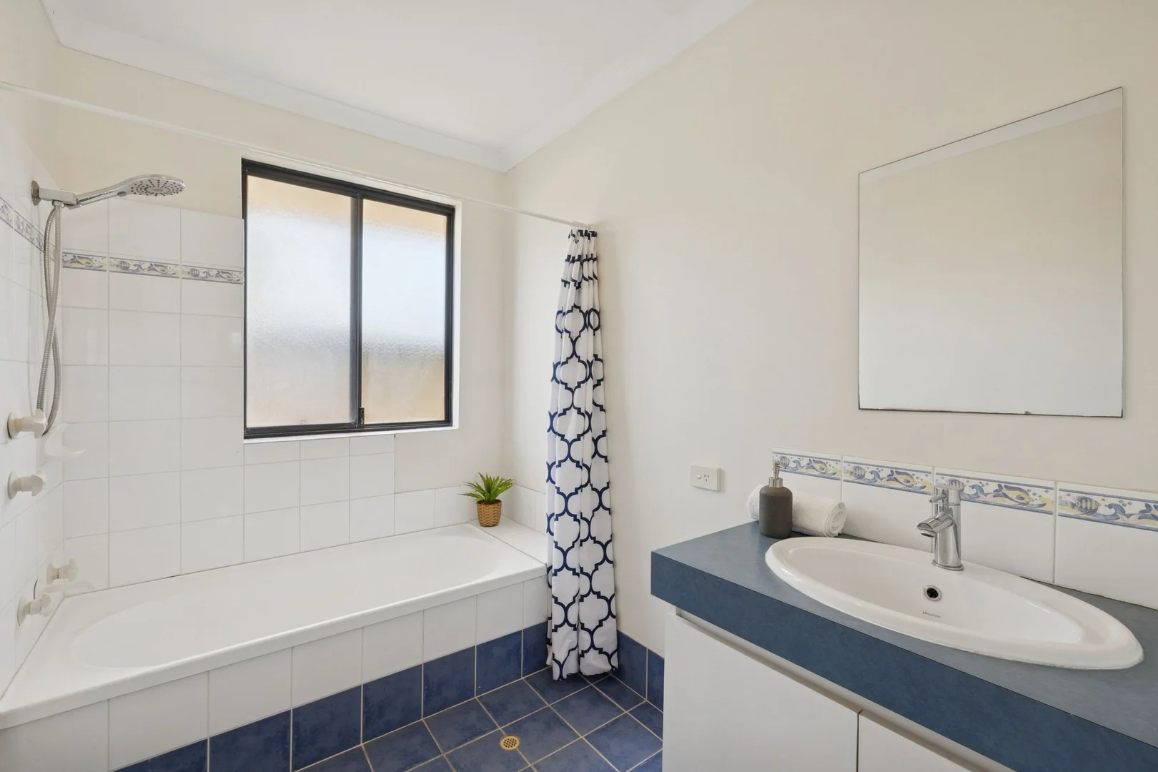 Additional image 27 of 2 Regency Ramble, Wattle Grove WA 6107