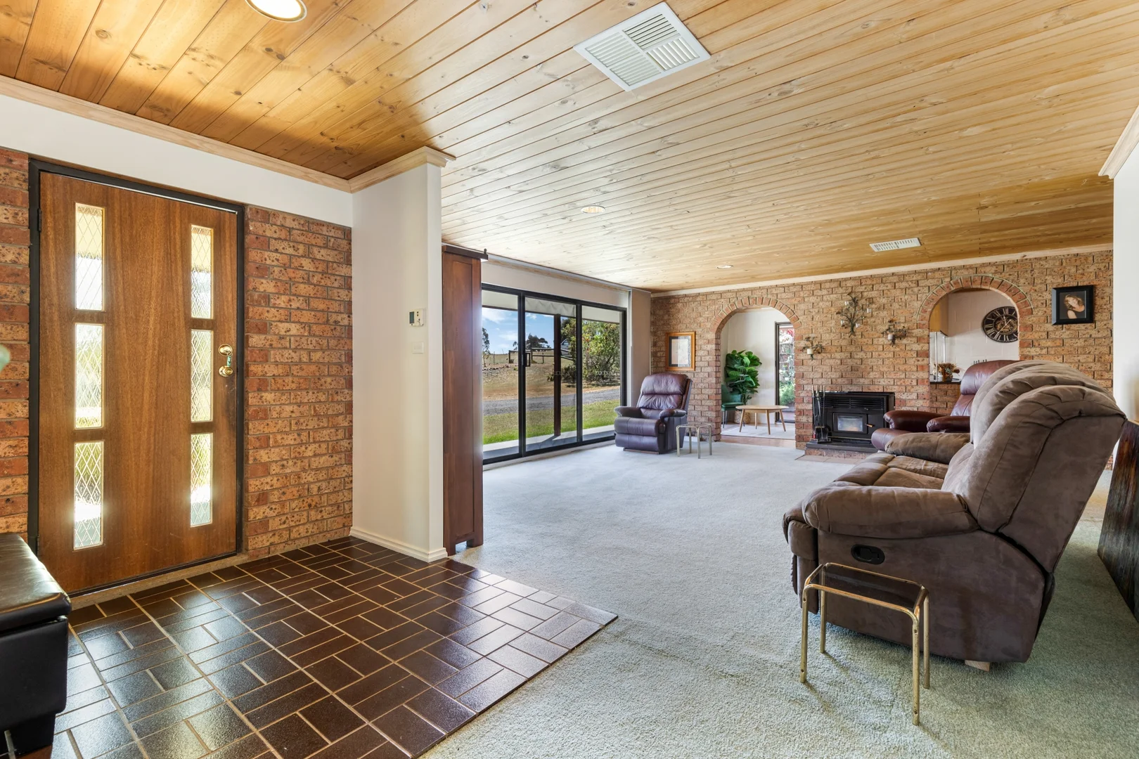 Additional image 4 of 25 Scotts Crescent, Heathcote VIC 3523