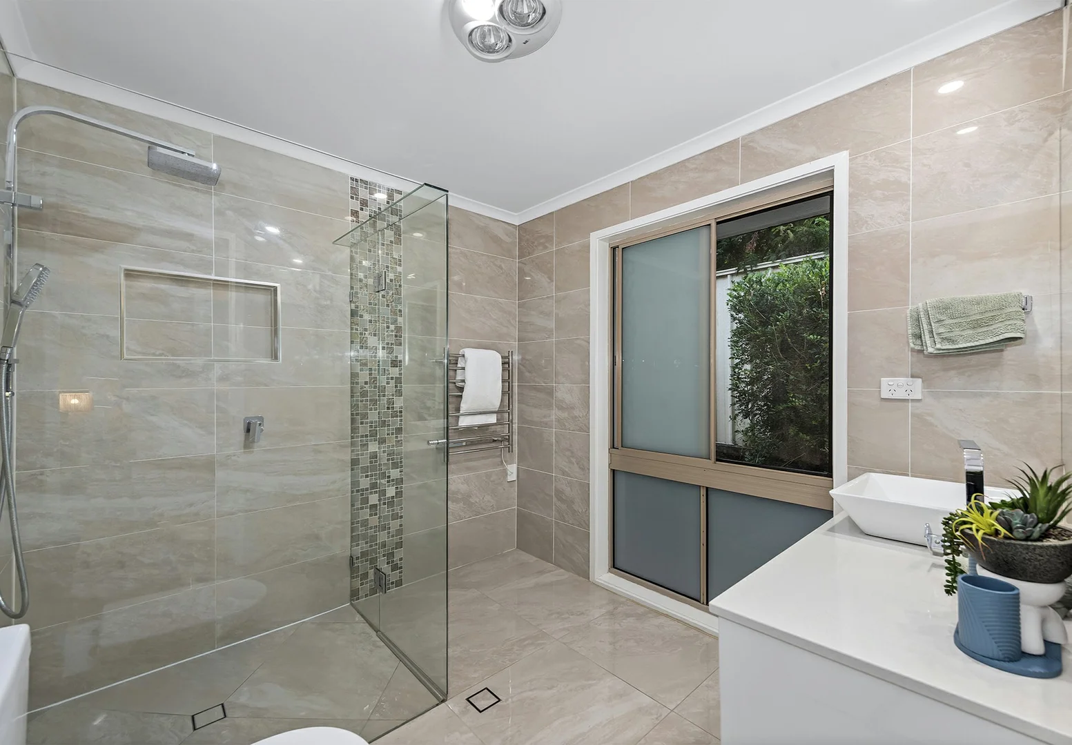 Additional image 19 of 6 Harvey Place, Wishart QLD 4122