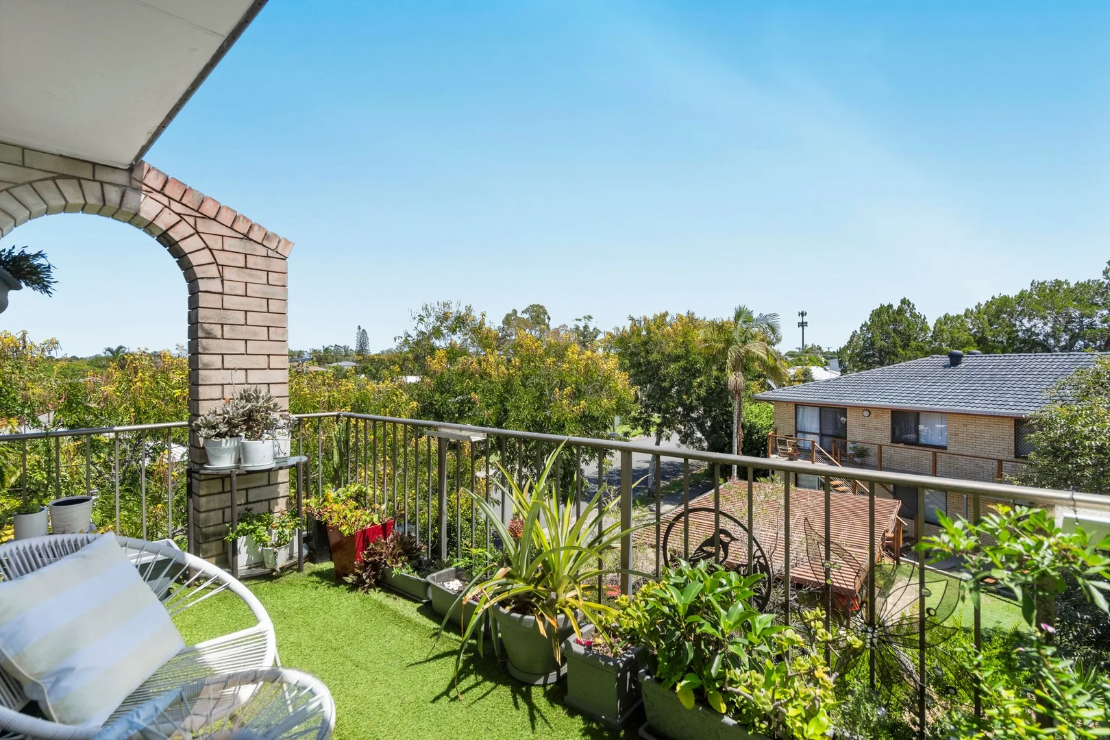 Additional image 13 of 6/57 Milton Avenue, Paradise Point QLD 4216