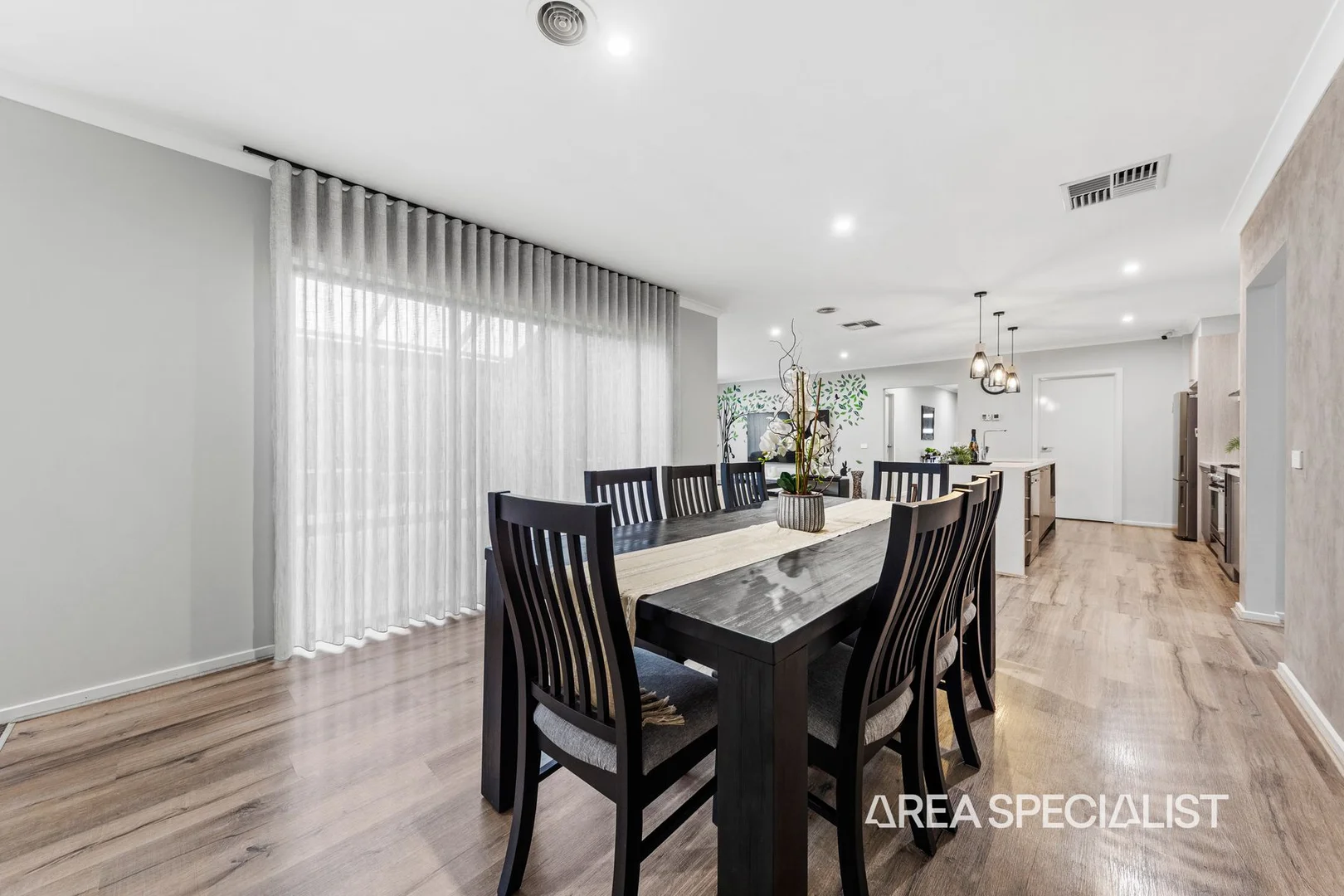 Additional image 4 of 27 Callistemon Street, Officer VIC 3809