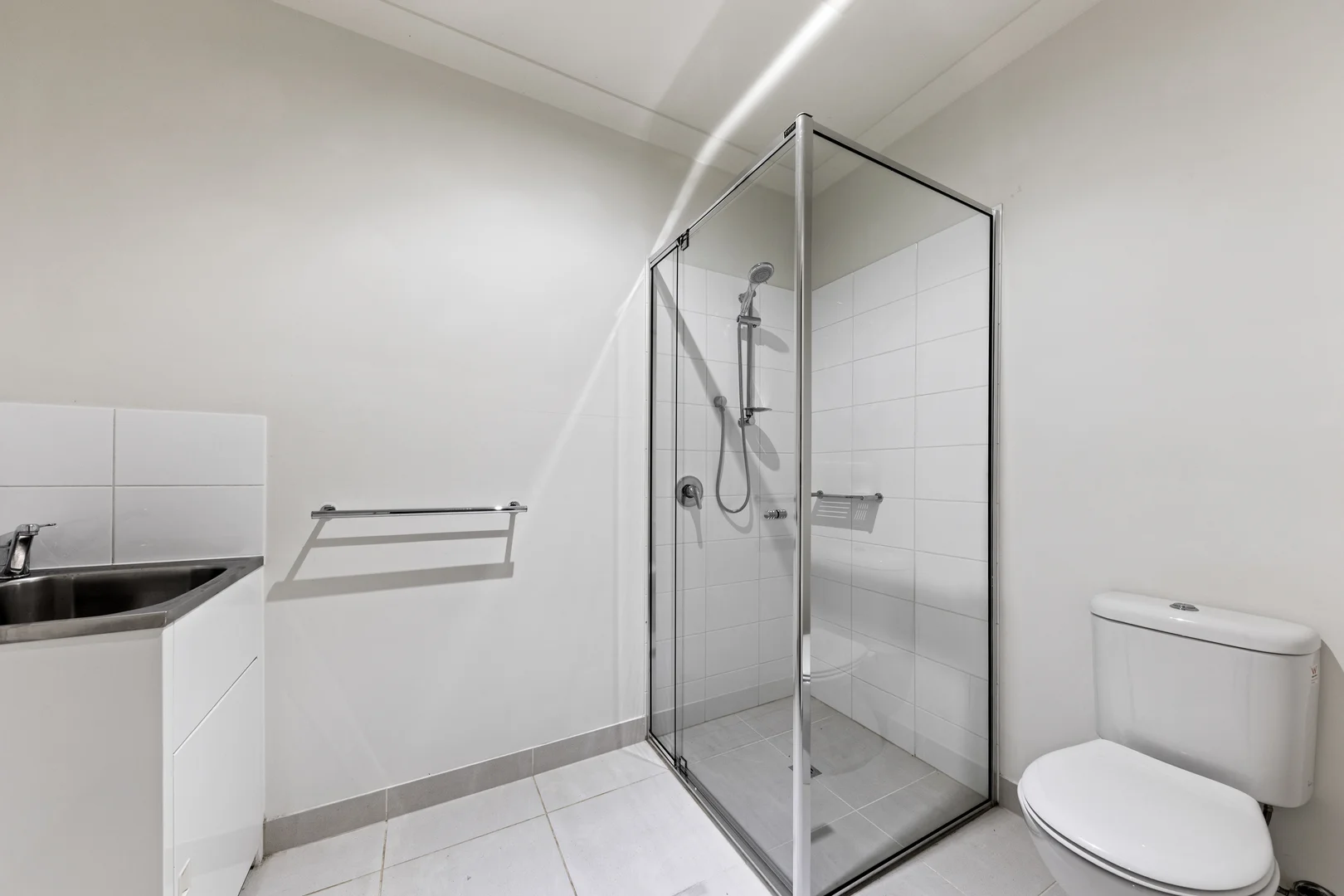 Additional image 6 of 7/17 Edgeware Close, Pakenham VIC 3810