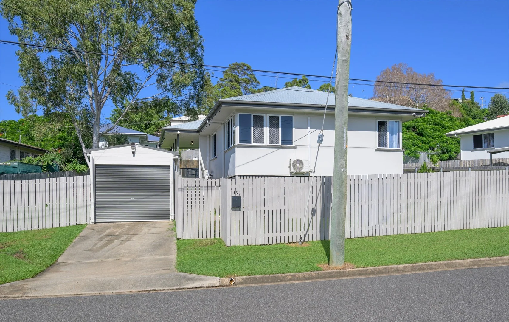 19 Wattle Street, New Auckland QLD 4680