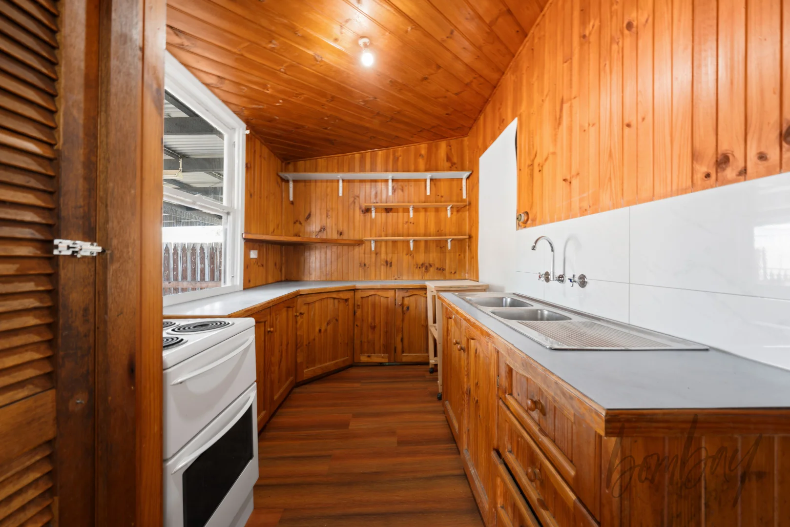 Additional image 4 of 14 Sutherland Street,, Broadford VIC 3658