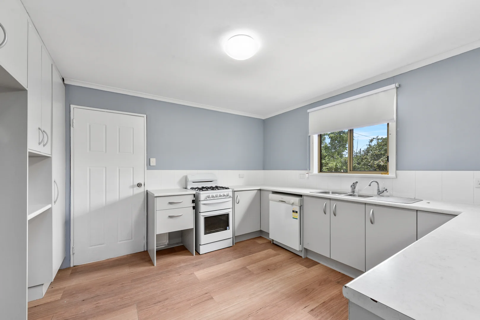 Additional image 12 of 132 Dukes Highway, Keith SA 5267