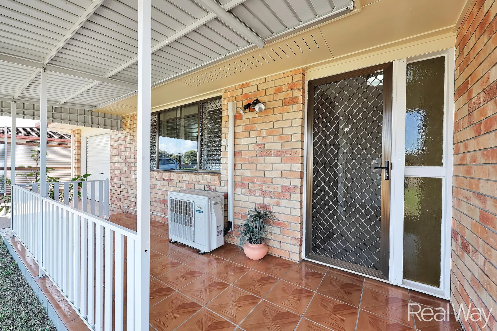 Additional image 5 of 19 Brady Street, Avenell Heights QLD 4670