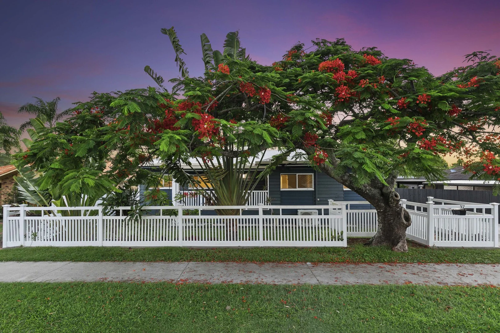 1/57 Miller Street, Urangan QLD 4655